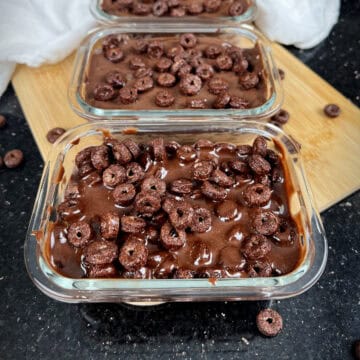 High-protein cocoa pops